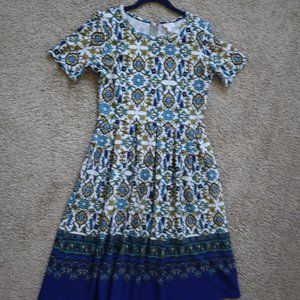 Lularoe Amelia Dress Size Large - image 1